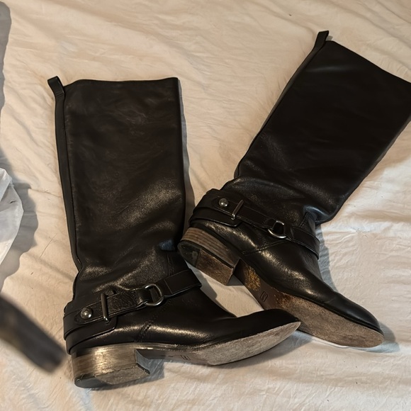 Coach  leather boots great condition. Normal wear on bottom of boots. Size 8 - Picture 2 of 5
